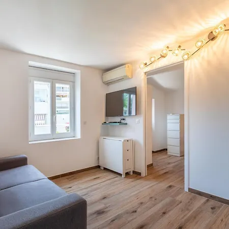 Anaite Piscine Privee Апартаменты Антиб