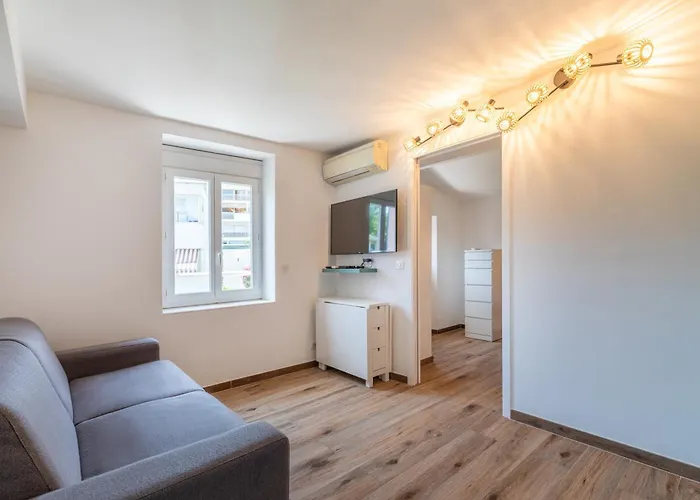 Anaite Piscine Privee Apartment Antibes